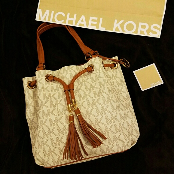 SOLD MICHAEL KORS bag - Picture 3 of 8