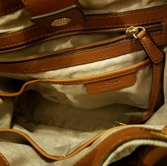 SOLD MICHAEL KORS bag - Picture 8 of 8