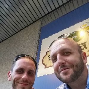 Meet your Posher, Douglas