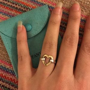 Size 4-4.5 silver and gold heart ring