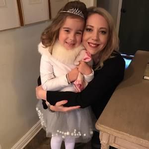 Meet your Posher, Dana