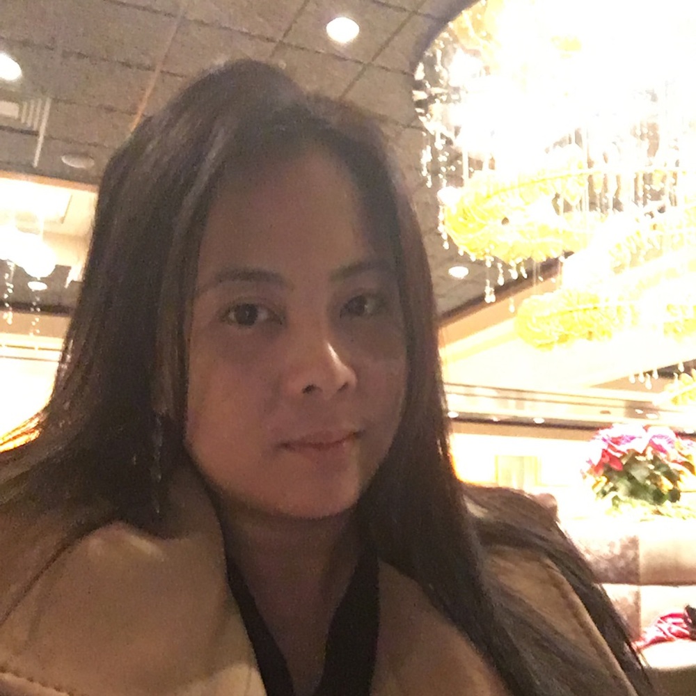 Meet your Posher, Romina