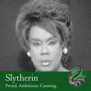 Meet your Posher, Alexandra