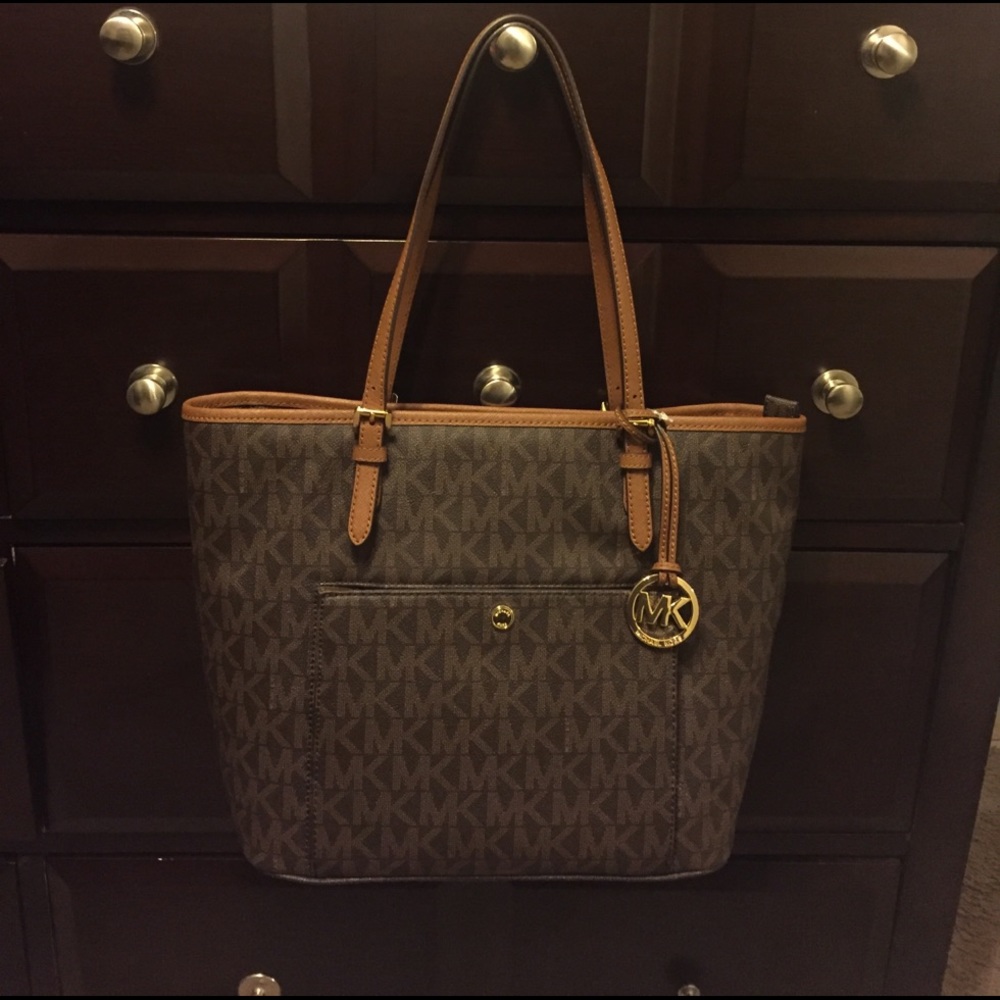 Authentic LG Michael Kors