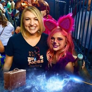 Meet your Posher, Caroline