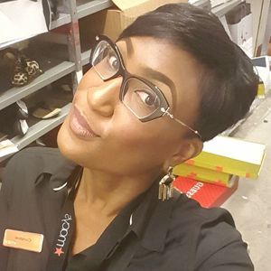 Meet your Posher, Candice