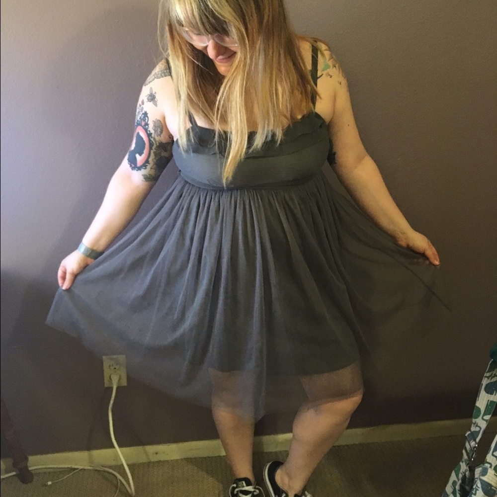 Slate gray tulle kimchi dress 👗