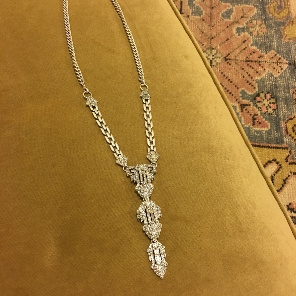 Stella and Dot long silver necklace