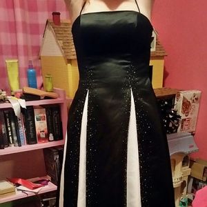 Black and white prom dress