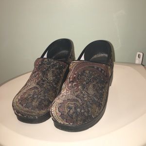 Dansko Professional Clogs worn but in great shape