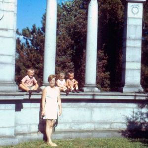 Meet your Posher, Jane