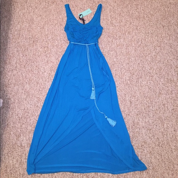 🚫SOLD🚫 Maxi Dress - Picture 2 of 3