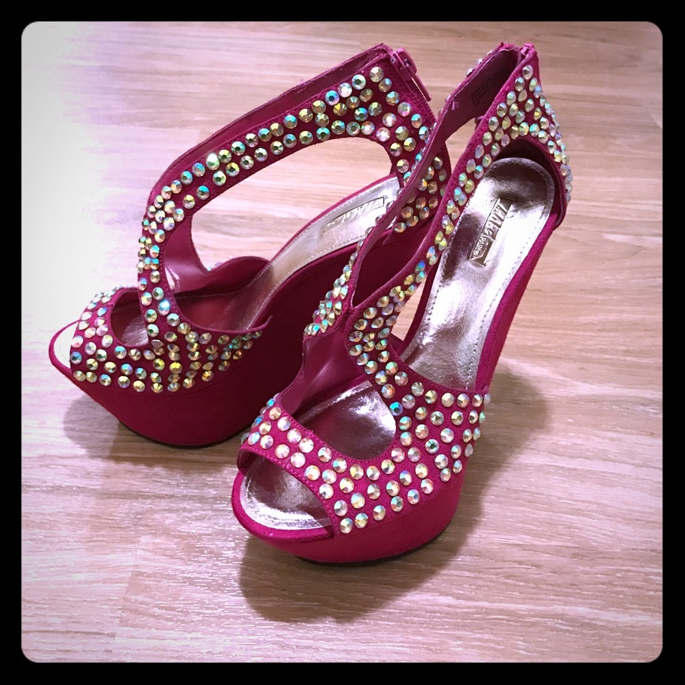 ✨ Sparkly Wedges ✨
