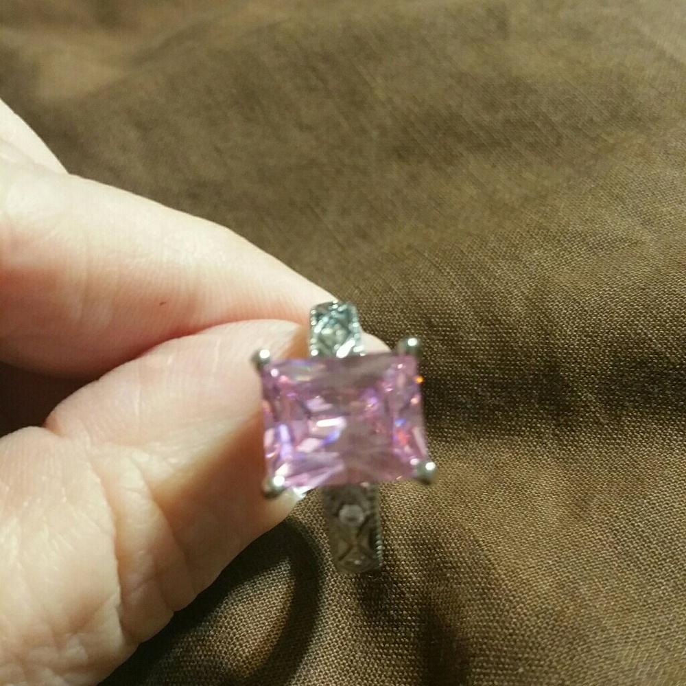 Beautiful pink Sapphire ring