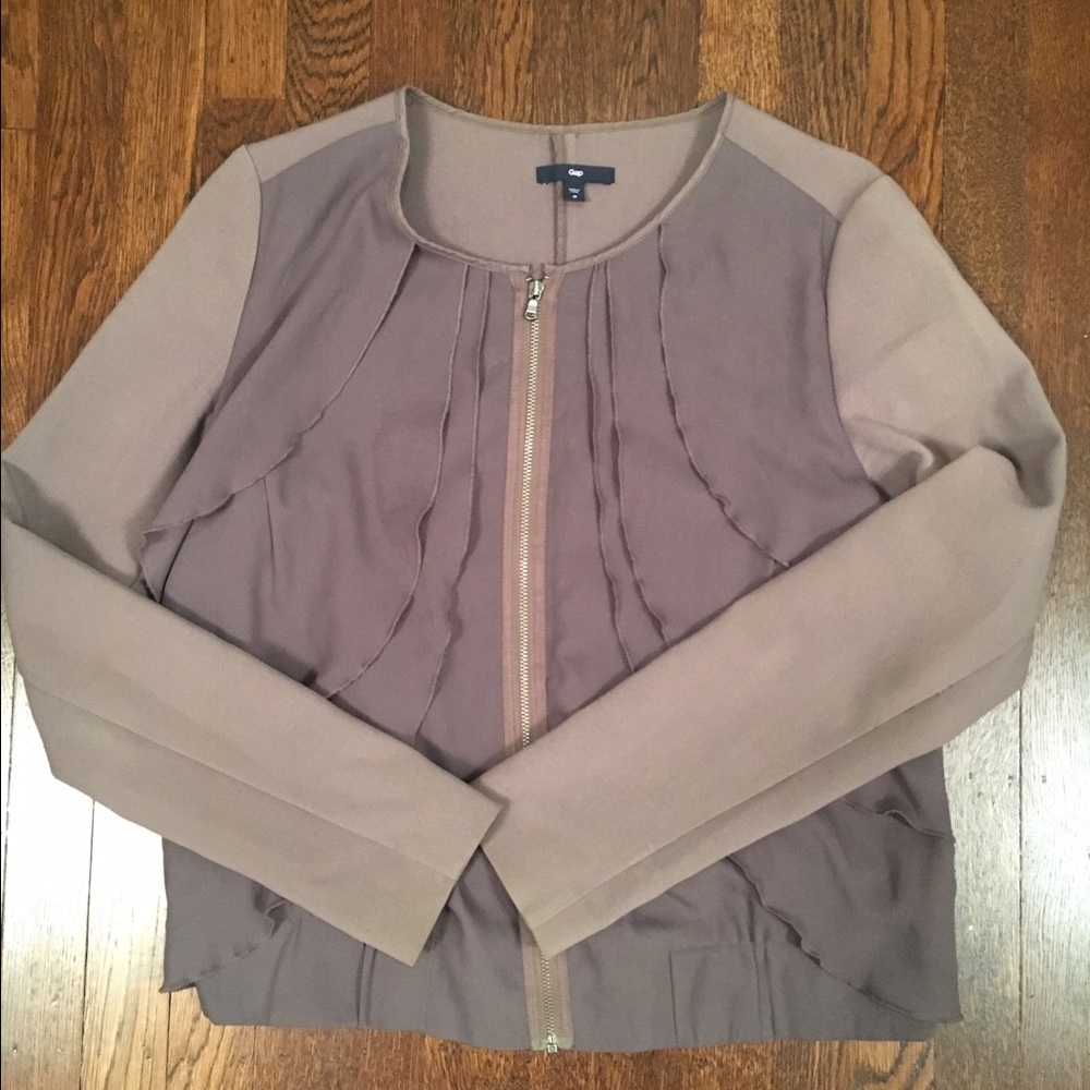 Gap gray jacket with ruffle detail, as medium