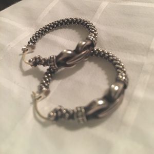 Lagos Loops! Caviar design in hoops