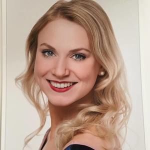 Meet your Posher, Jenna