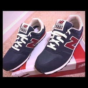 New Balance ML 373 sneakers.