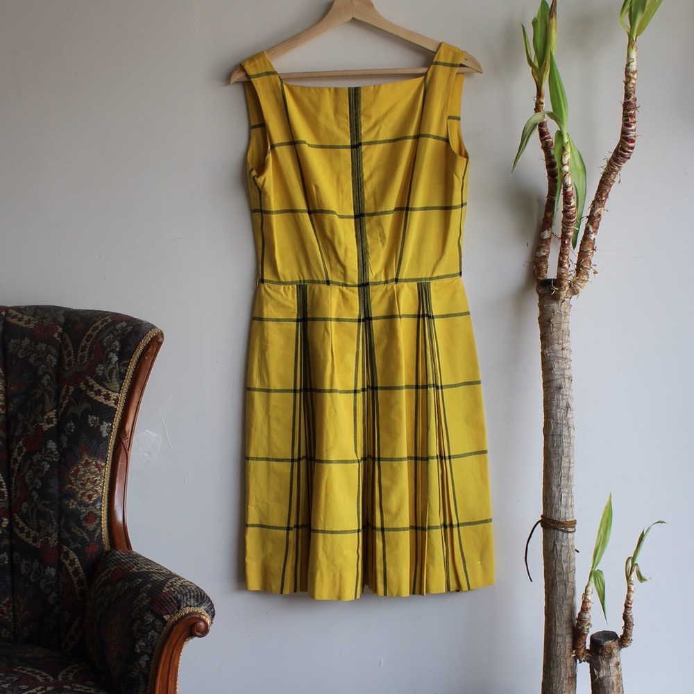 Black and yellow striped vintage A lined dress