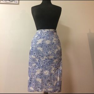 Midi pencil skirt