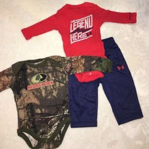 UNDER ARMOUR AND MOSSY OAK 3-6 MONTH BABY CLOTHES