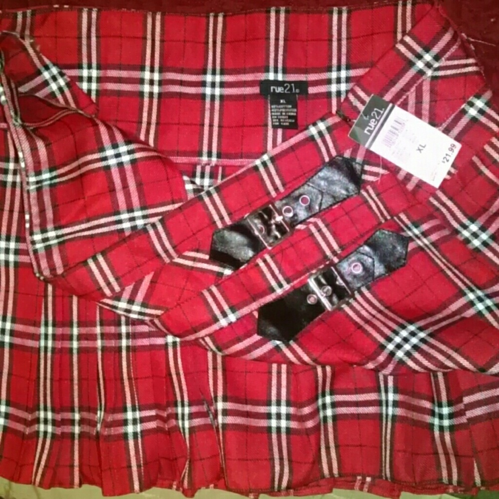 XL rue21 Plaid mini skirt new with tags