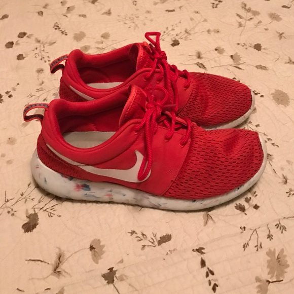 Nike Other - Nike Roshe run