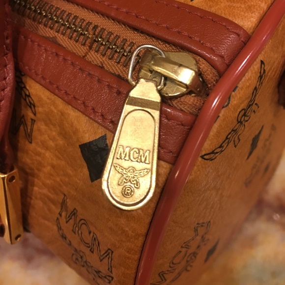 MCM Handle Bag - Picture 4 of 6