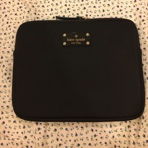 Padded iPad/tablet case