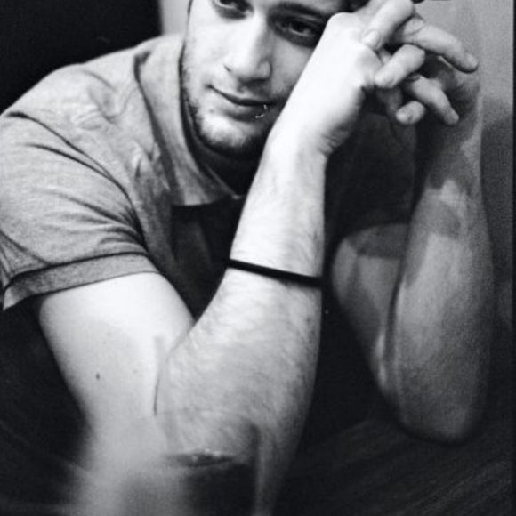 Welcome To My Closet - Picture 2 of 2