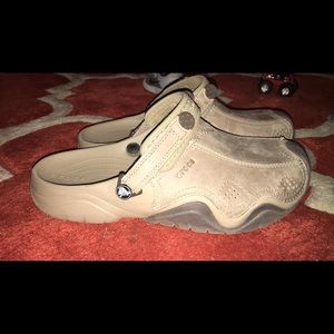 Leather men's slip on crocs