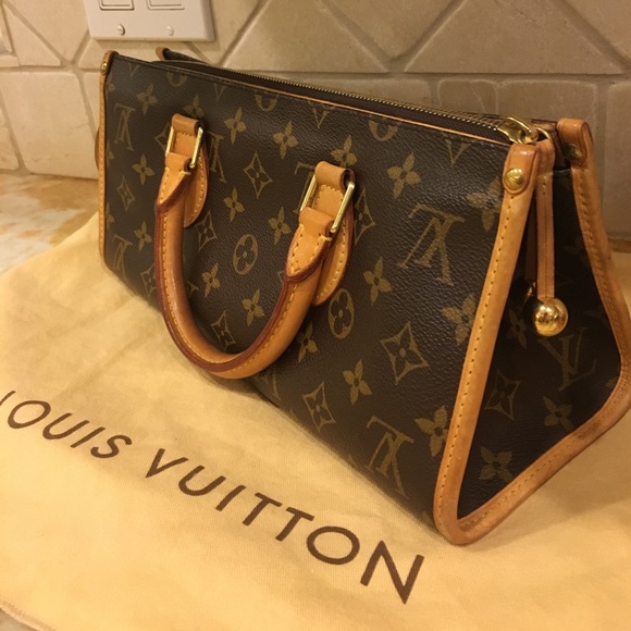Louis Vuitton Purse - Picture 2 of 8
