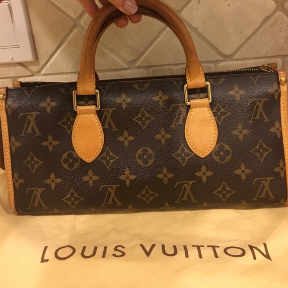 Louis Vuitton Purse - Picture 3 of 8