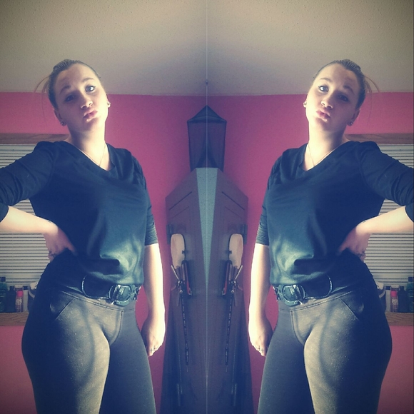 Meet your Posher, Emma - Picture 1 of 1