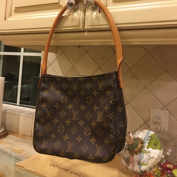 Louis Vuitton Handbag - Picture 6 of 7
