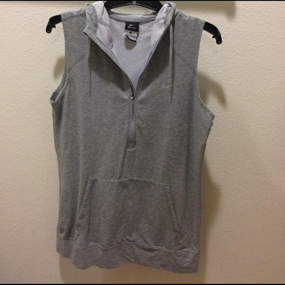 🔥SALE🔥Lightweight sleeveless athletic hoodie