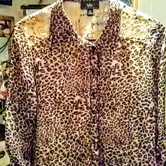 Blouse - Picture 3 of 3