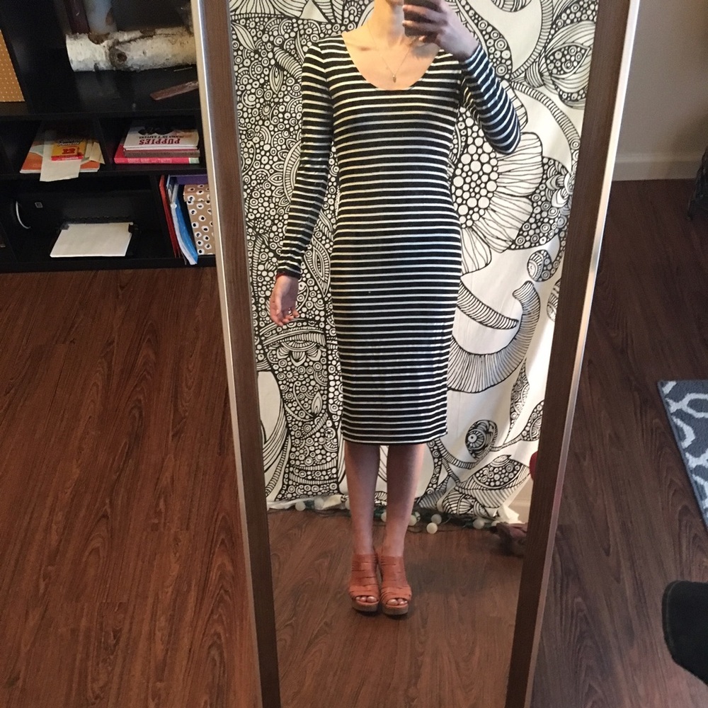 MIDI striped black & white dress
