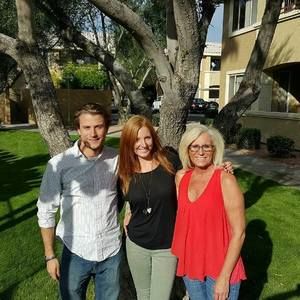 Meet your Posher, Loree