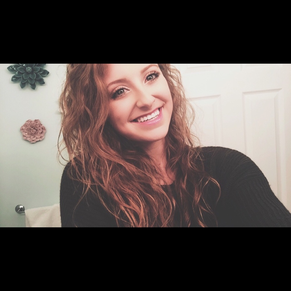 Meet your Posher Madison! 🤗