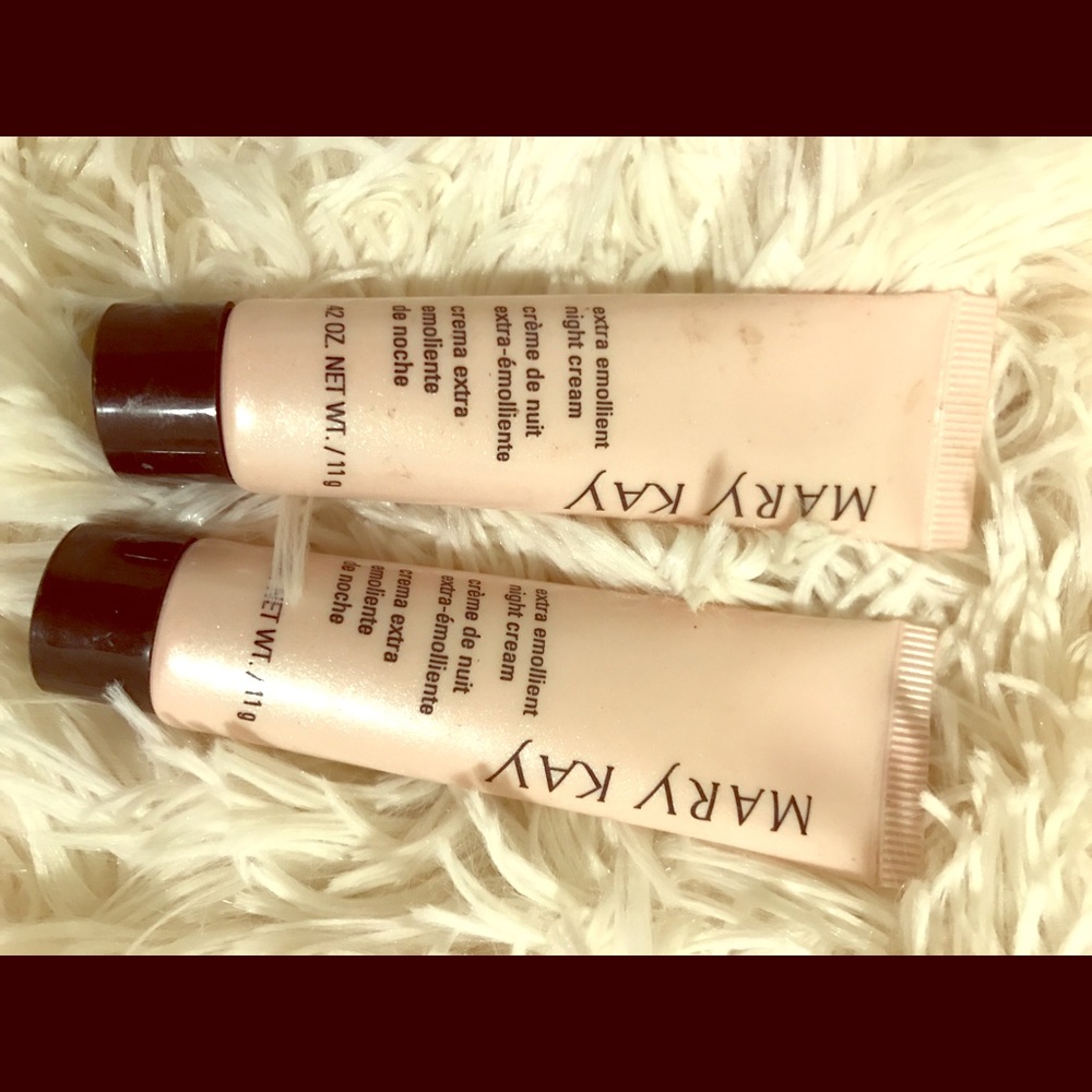 Mary Kay Extra Emollient Night Cream