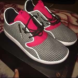 Jordan Eclipse GG size 7.5.