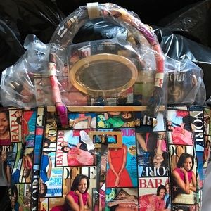 Michelle Obama Pocketbooks and Wallets!!!