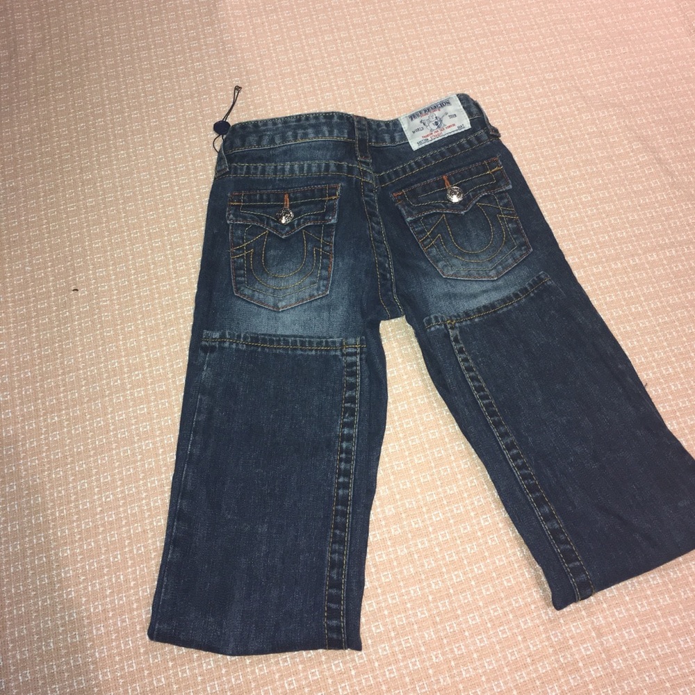 True Religion kids size 8 inseam 25 NWOT