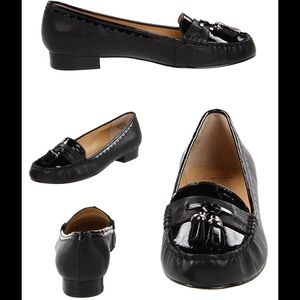 Circa Joan & David Amor Slip-On | Black | EUC