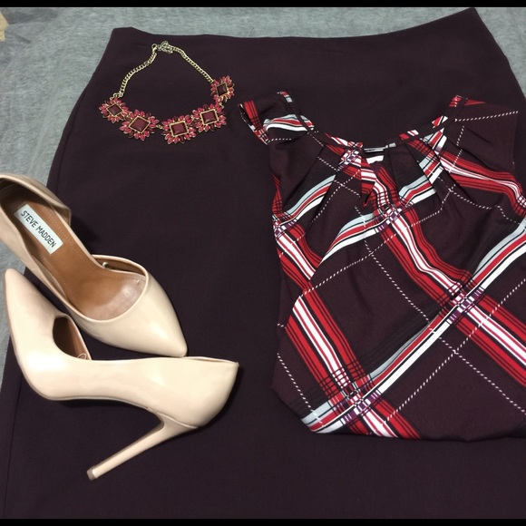 Alfani wine color fully lined skirt - Picture 1 of 4