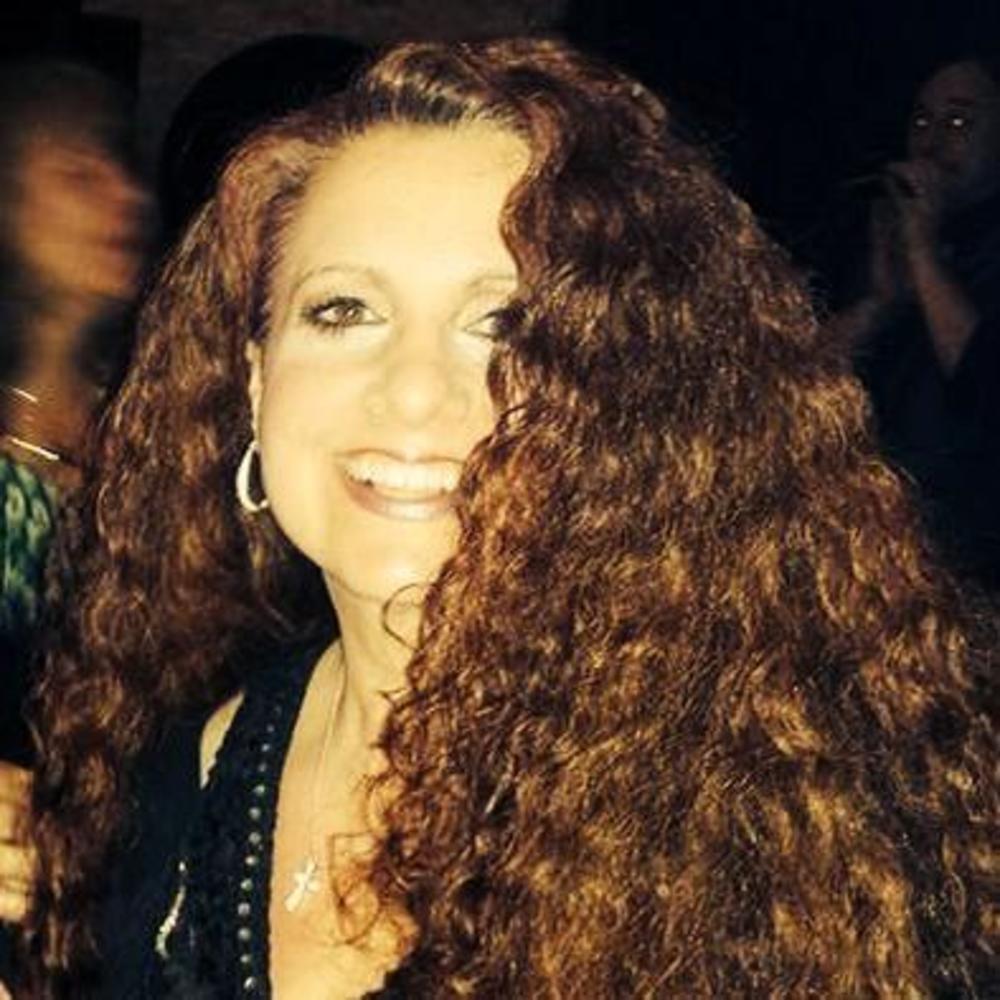 Meet your Posher, Denise