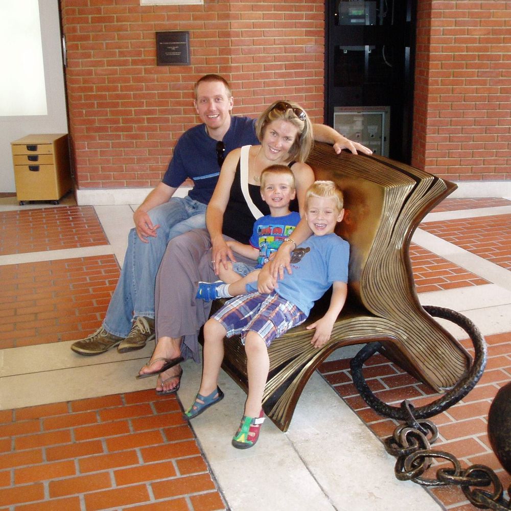 Meet your Posher, Liz