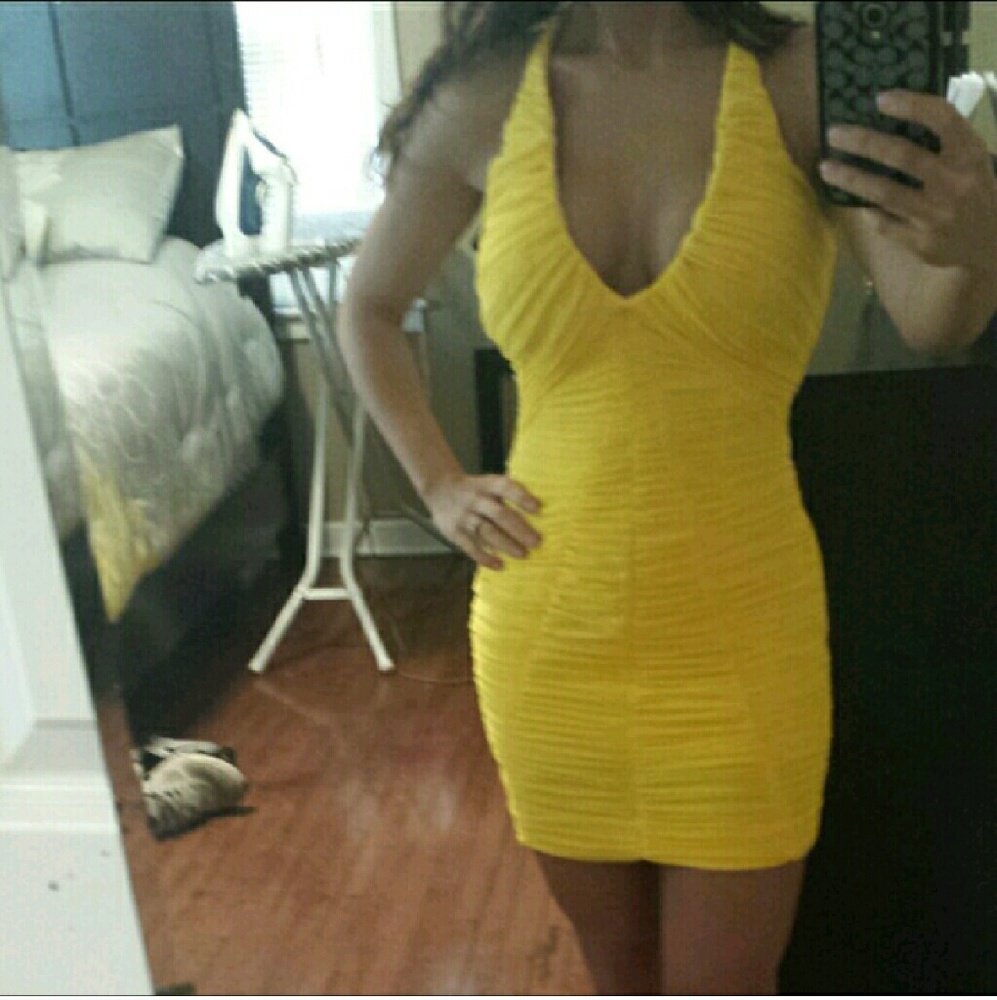 Sexy yellow bebe dress