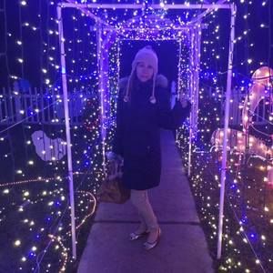 Meet your Posher, Sara marlene